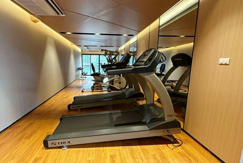 Hotel Ramada By Wyndham Bangkok Sukhumvit 11