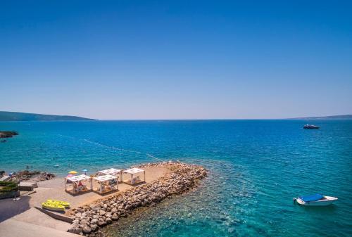 Krk Premium Camping Resort By Valamar