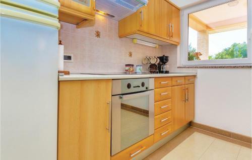Apartamentos Holiday Home Jadranovo *lxv *