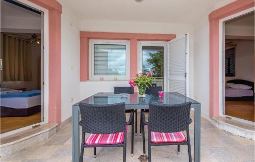 Apartment Dramalj With Sea View III