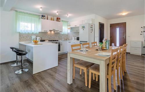 Holiday Home Svetvincenat I