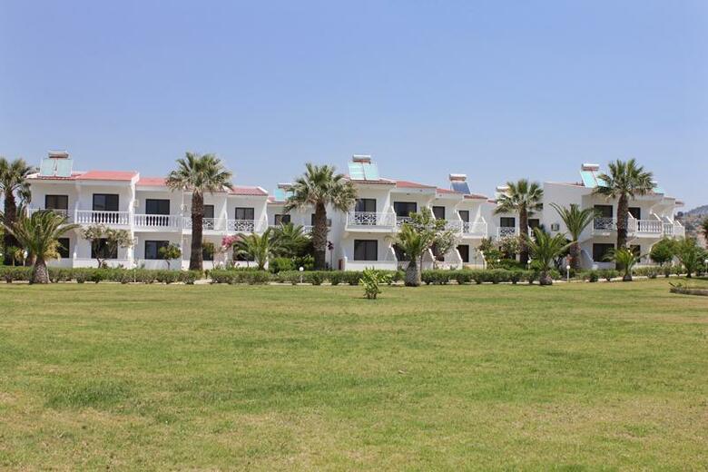 Hotel Kamari Beach