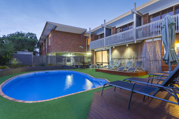 Chifley Geelong Hotel And Apartments
