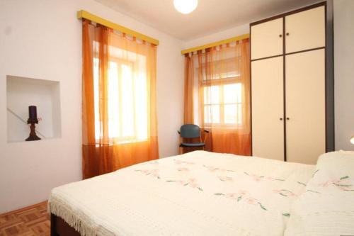 Apartments By The Sea Pasman - 8511