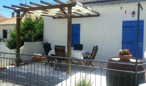 Apartments By The Sea Pasman - 8511
