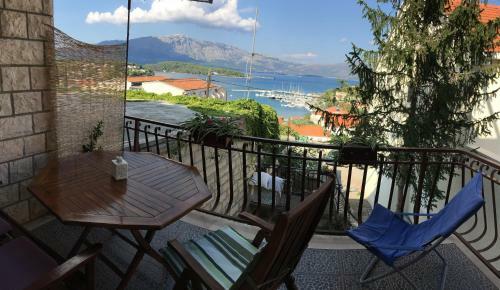 Hostal Guesthouse Cipre