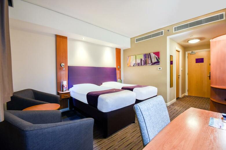 Hotel Premier Inn Dubai Investment Park