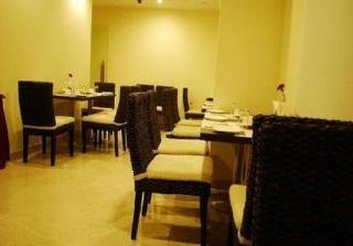 Hotel Nandhana Hometel