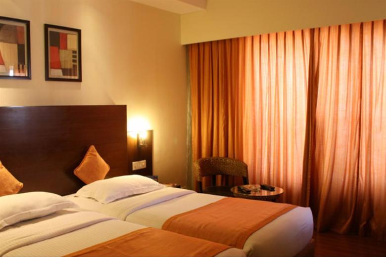 Hotel Nandhana Hometel