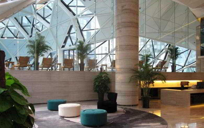 Hotel Ascott Raffles City