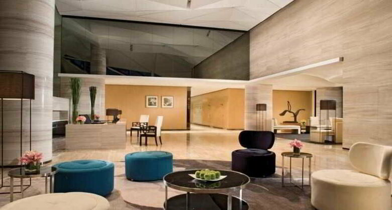 Hotel Ascott Raffles City