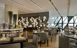 Hotel Ascott Raffles City