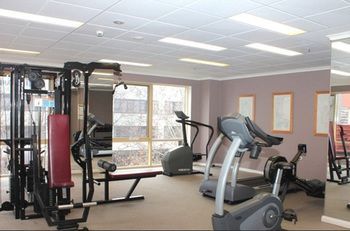 Waldorf Apartment Hotel Canbe