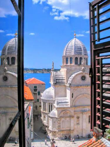 B&B Stone Town