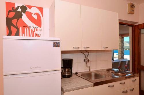 Apartment Arbanija 8651b
