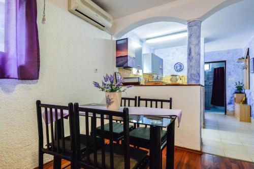 Apartment In Pula/istrien 11080