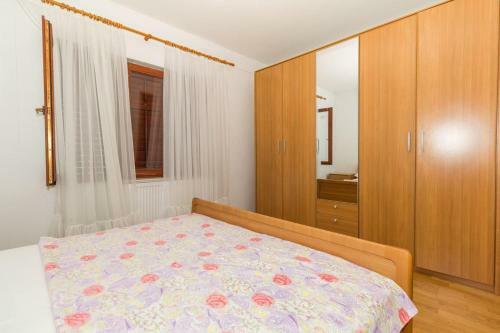 Apartment Biograd Na Moru 11327b