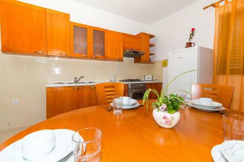 Apartment Biograd Na Moru 11327b