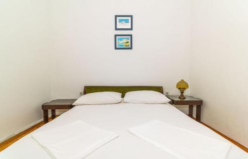 Apartment Biograd Na Moru 11327b