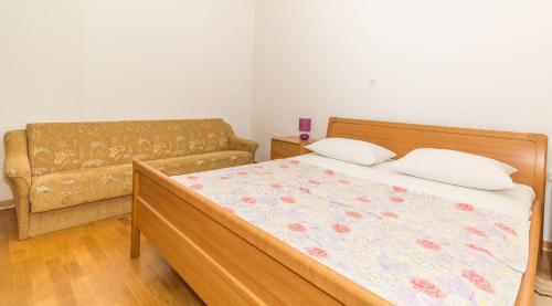 Apartment Biograd Na Moru 11327b