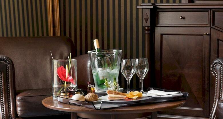 Hotel NH Collection Madrid Paseo Del Prado