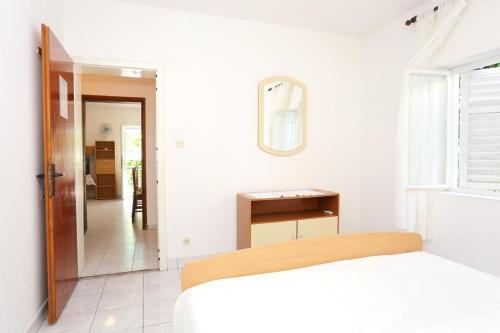 Apartments With A Parking Space Orebic (peljesac) - 10102