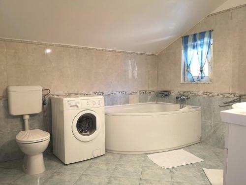 Apartments With A Swimming Pool Banjol (rab) - 11382