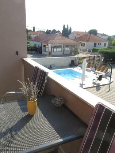Antonija Apartments With Pool