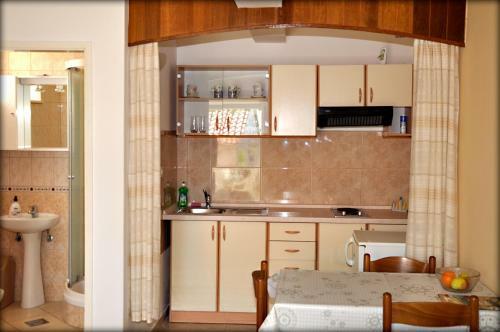 Apartments Lumbarda