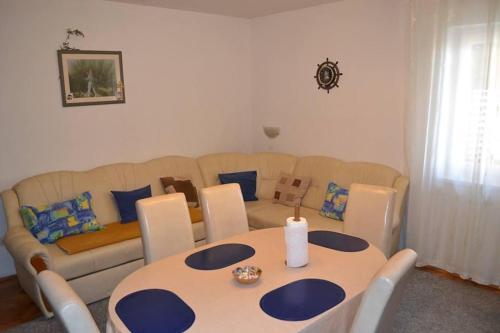Apartment Supetar 11278b
