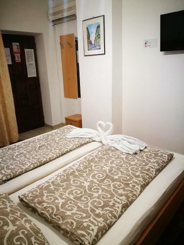Hostal Rooms Ara?i?