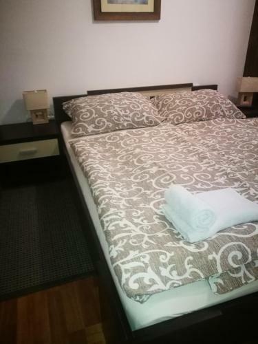 Hostal Rooms Ara?i?