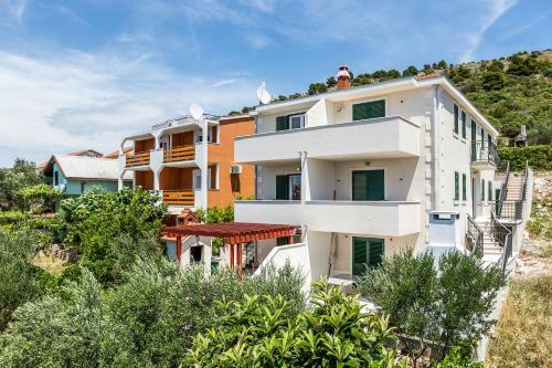 Apartments Oleandar