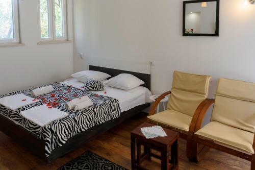 Hostal Dino And Jele Apartments