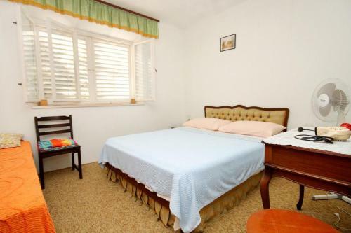 Hostal Double Room Lumbarda 9272a