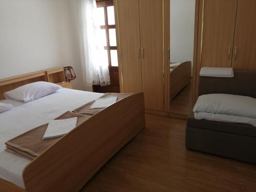 Hostal Guesthouse Porto