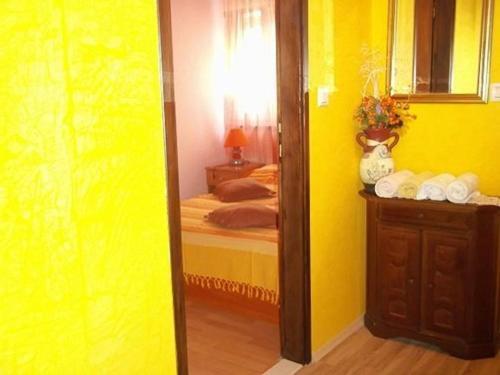 Two-bedroom Apartment In Novigrad Viii