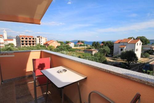 Apartment Kastel Stafilic 9211b