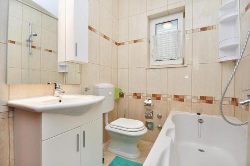 Apartment Seget Donji 10023c