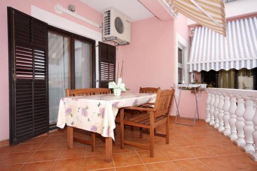 Apartment Sukosan 5905a
