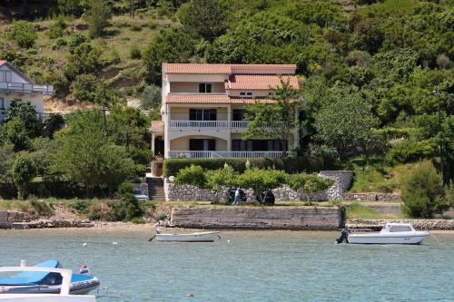 Apartment Supetarska Draga - Donja 2018c