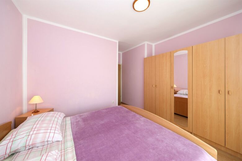 Apartment Grozdana