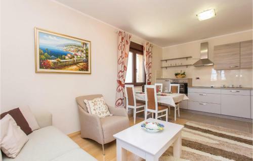 One-bedroom Apartment Vantacici 03