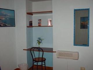 Hostal Robby's House B&B
