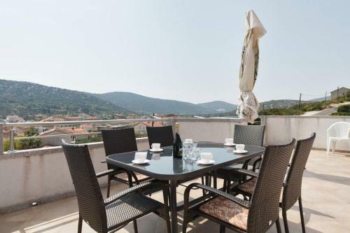 Apartments Sea Star Ivana