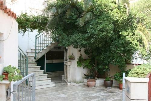 Hostal Guesthouse Fjaka