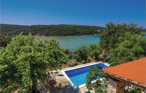 Holiday Home Kampor I