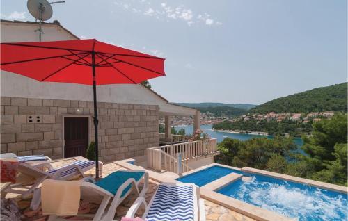 Holiday Home Pucisca With Hot Tub I