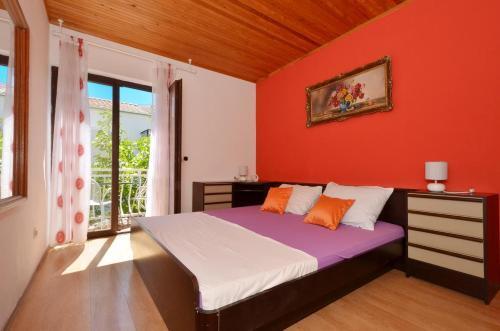 Apartment Arbanija 8651d