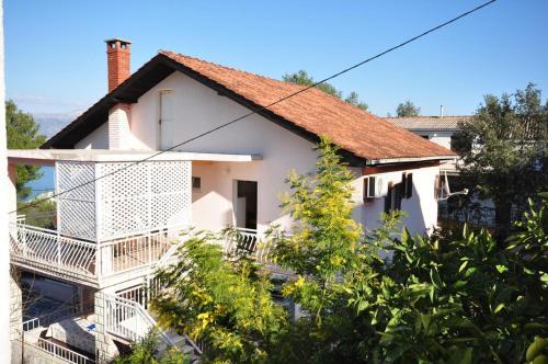 Apartment Arbanija 8651d